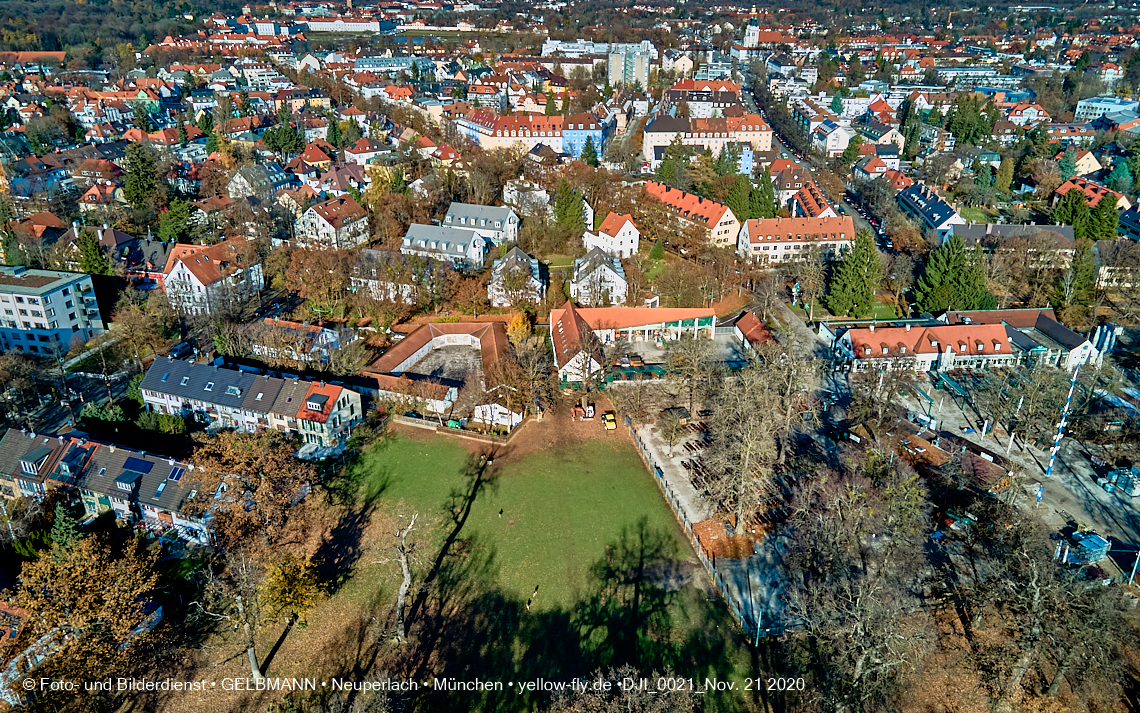 21.11.2020 - Hirschgarten mit Paketposthalle in München